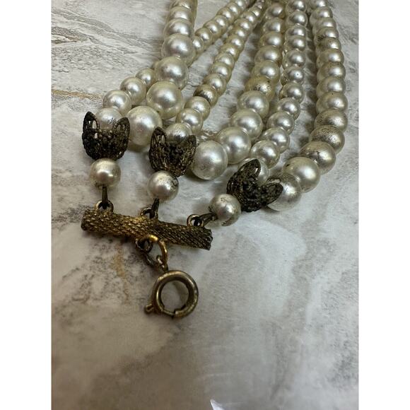 Vintage Multi-Strand Faux Pearls 6 Strand Multiple Sizes *AGED METAL CLASP* - Picture 6 of 7
